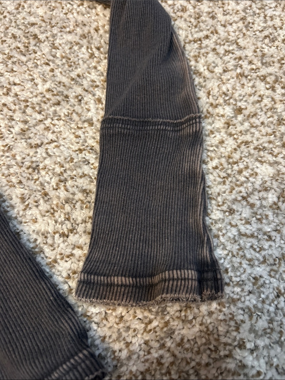 Urban Outfitters Black Ribbed Long Sleeve Scoop Neck Top with Tie - Picture 3 of 4